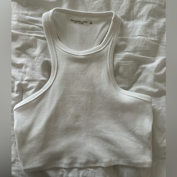 Abercrombie & Fitch Rib High Neck Tank - Picture 2 of 3